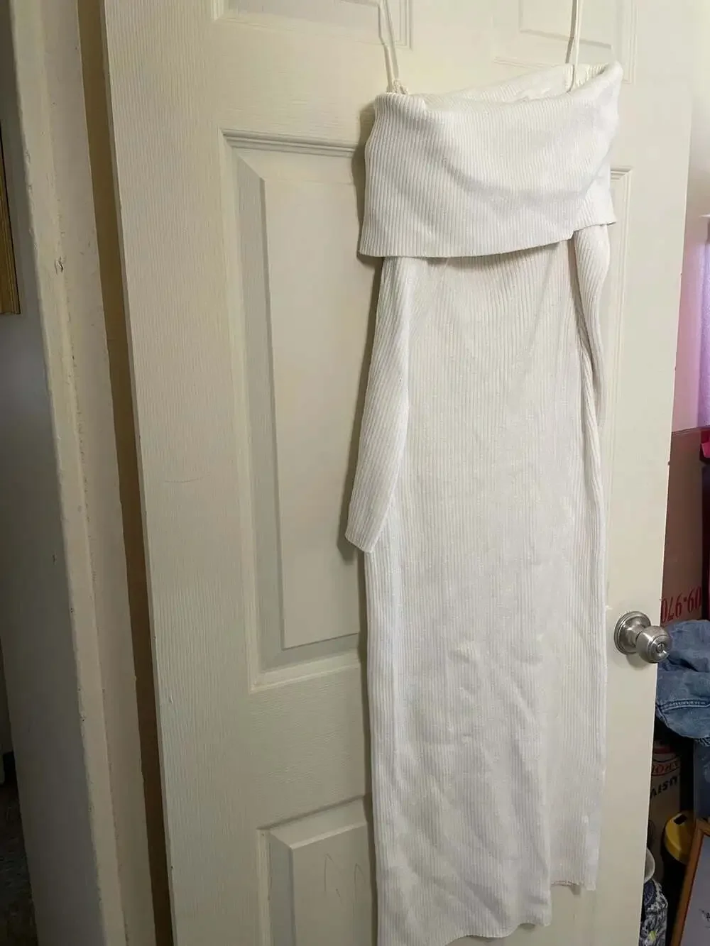 Abercrombie & Fitch White Ribbed Knit Off The Shoulder Maxi Dress
